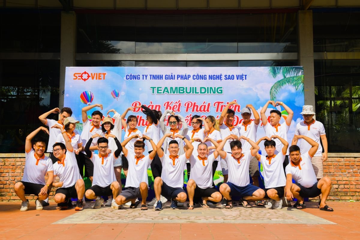 nhân viên công ty seo việt